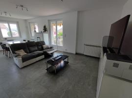 Petite maison - 70m2, apartment in Bellerive-sur-Allier