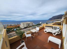 Los Gigantes,huge terrace,sea view,air conditioning, beach hotel in Puerto de Santiago