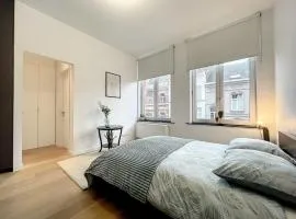 Elegant Flat Cinquantenaire