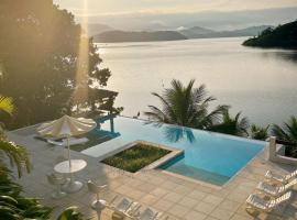 Oásis Beach House, hotel Angra dos Reisben