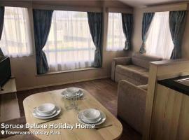 Spruce Deluxe Holiday Home, hotell i Mablethorpe