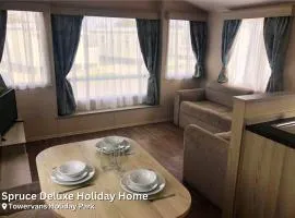 Spruce Deluxe Holiday Home
