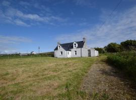 3 Bed in North Uist 77239, hotel en Sollas