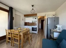 Charmant Studio 4 Pers avec Balcons, Parking et Accès Direct aux Pistes – Montgenèvre - FR-1-330D-47