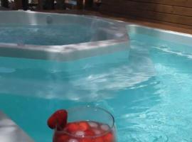 Casa de praia com piscina em Governador Celso Ramos