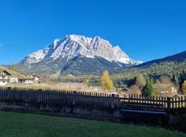 Alpinum Hostel Biberwier - Günstige Privatzimmer in der Zugspitz Arena
