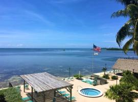 Palms 314: Islamorada şehrinde bir otel