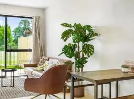Urban Pulse Townhouse with parking