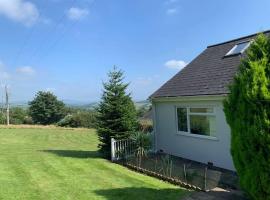 Cosy Cottage in Dorset, πολυτελές ξενοδοχείο σε Charmouth