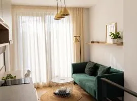 Studio 8 I One Bedroom Apartment I Airport I Therme
