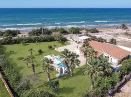 Villa Clara Ispica by Villa Plus