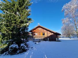 Chalet chaleureux au cœur du massif du haut Jura, vakantiewoning in Mignovillard