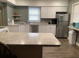 Spacious Home in Johnson City, NY by BU, UHS, BCC, BU, apartment in Johnson City