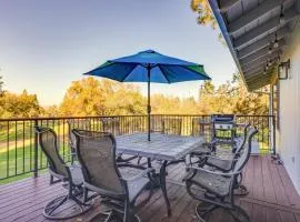 Groveland Home with Deck 2 Mi to Pine Mountain Lake