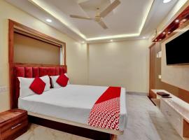 OYO Flagship OXY QUEEN PALACE: Jamshedpur, Sonari Havaalanı - IXW yakınında bir otel