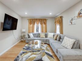 Irvington Vacation Rental about 20 Mi to Manhattan!, hotel in Irvington