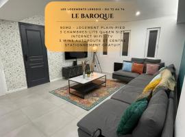 Le Baroque - plain-pied - 3 chambres - Wi-fi, hotel with parking in Lens