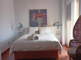 Habitación con vistas, δωμάτιο σε οικογενειακή κατοικία σε Aguadulce