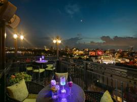 TrangTrang Premium Hotel & Sky Bar, hotel v Hanoji