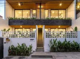 Berawa Living Apartment Canggu