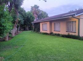 Green leaves, apartment in Mahikeng