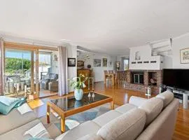 Large home in Sola