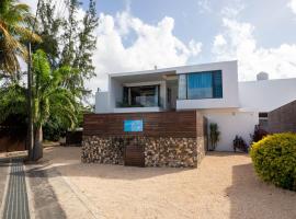 Villa Ocean Vista by Swarga Mauritius, hotell i Pereybere