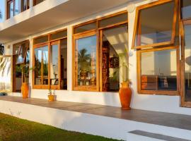 Canto das Am&ecirc;ijoas, hotel with parking in Inhambane