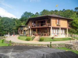 Pousada Terra Crua, hotel v destinaci Visconde de Mauá