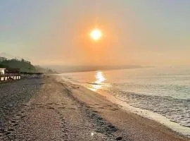 Escapada Familiar en Torrox Costa A 100m de la Playa, Vistas al Mar y Parking Gratis