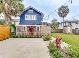 Cozy Jacksonville Cottage, Walkable Location!