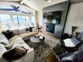 Best View on Fairway, With ready Hot Tub!