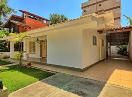 #018 Casa 2 minutos a pé da Praia de Palmas