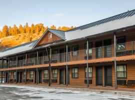 High Creek Lodge and Cabins، فندق في باغوسا سبرينغز