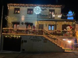 casa rural valderaduey, hotel in Aspariegos