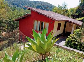 Casinha no Vale Feliz, self-catering accommodation in Teresópolis