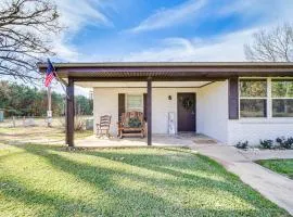 Peaceful Sanctuary - 1 Mi to Wildlife Refuge!