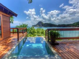 Aqua Oceanfront Hotel Resort