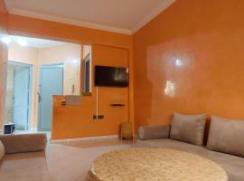 Grand T3 meublé et propre, apartment sa Agadir