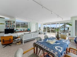 The Lighthouse - Omokoroa Holiday Home, hotel in Omokoroa