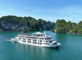 Paradise Grand Cruise - Lan Ha Bay, hotel yang mudah diakses di Ha Long