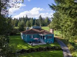 Rustic Chic Cottage near Mill Creek, Snohomish, Woodinville