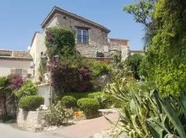 The magical of the Cap and the Old antibes