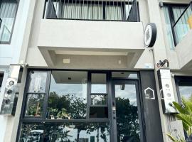 厝True Hub旅店, habitación en casa particular en Nanwan