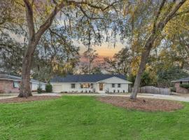 Tee Times and Tides, vacation home in Saint Simons Island