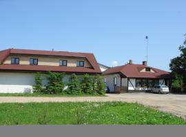 Sanders Motel, casa de hóspedes em Smārde