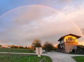 CASAL MICELIO, farm stay in Udine