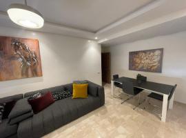 Luxury apartment 5 minutes to Airport, hotel mewah di Nouaceur