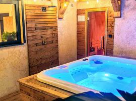 Cocon Nature Montpellier - Jacuzzi & Sauna - 300m du Tramway, apartman u gradu 'Castelnau-le-Lez'