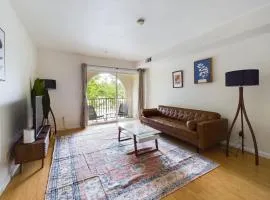 San Jose 3br w pool ac nr trails light rail SFO-1572